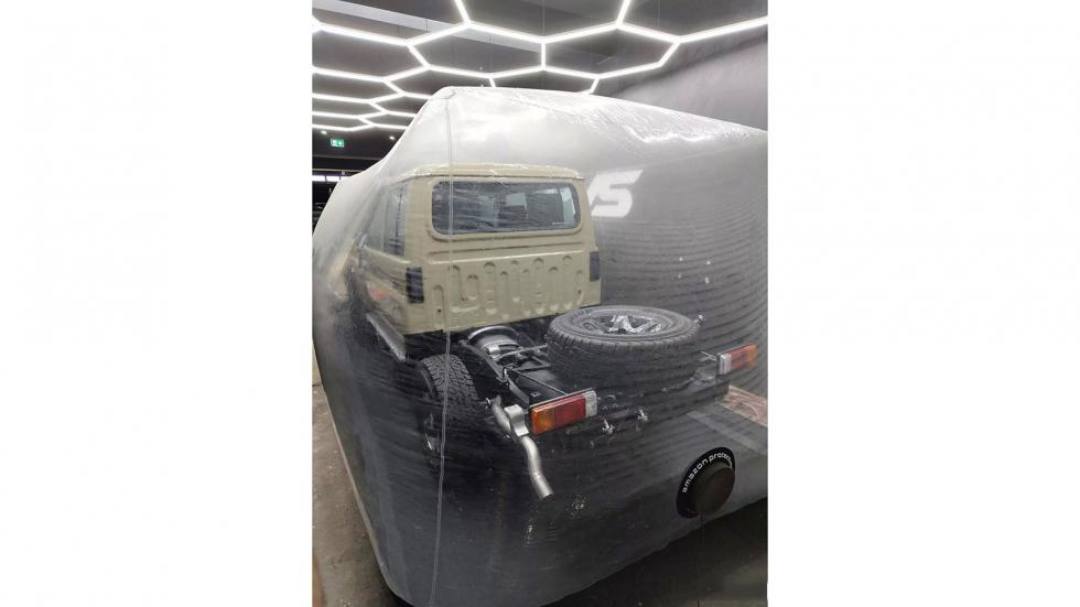 Σπάνιο Toyota Land Cruiser πωλείται κλεισμένο σε φούσκα!  